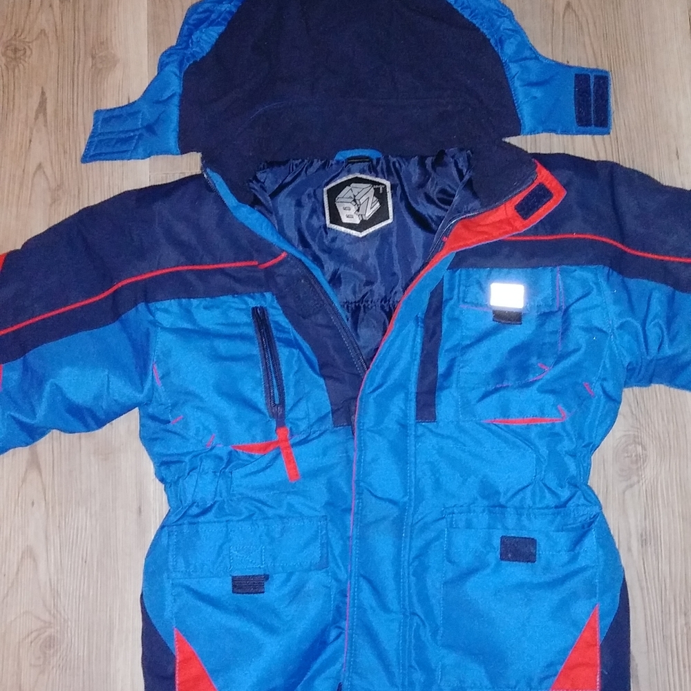 Boys Below Zero Jacket size 5/6